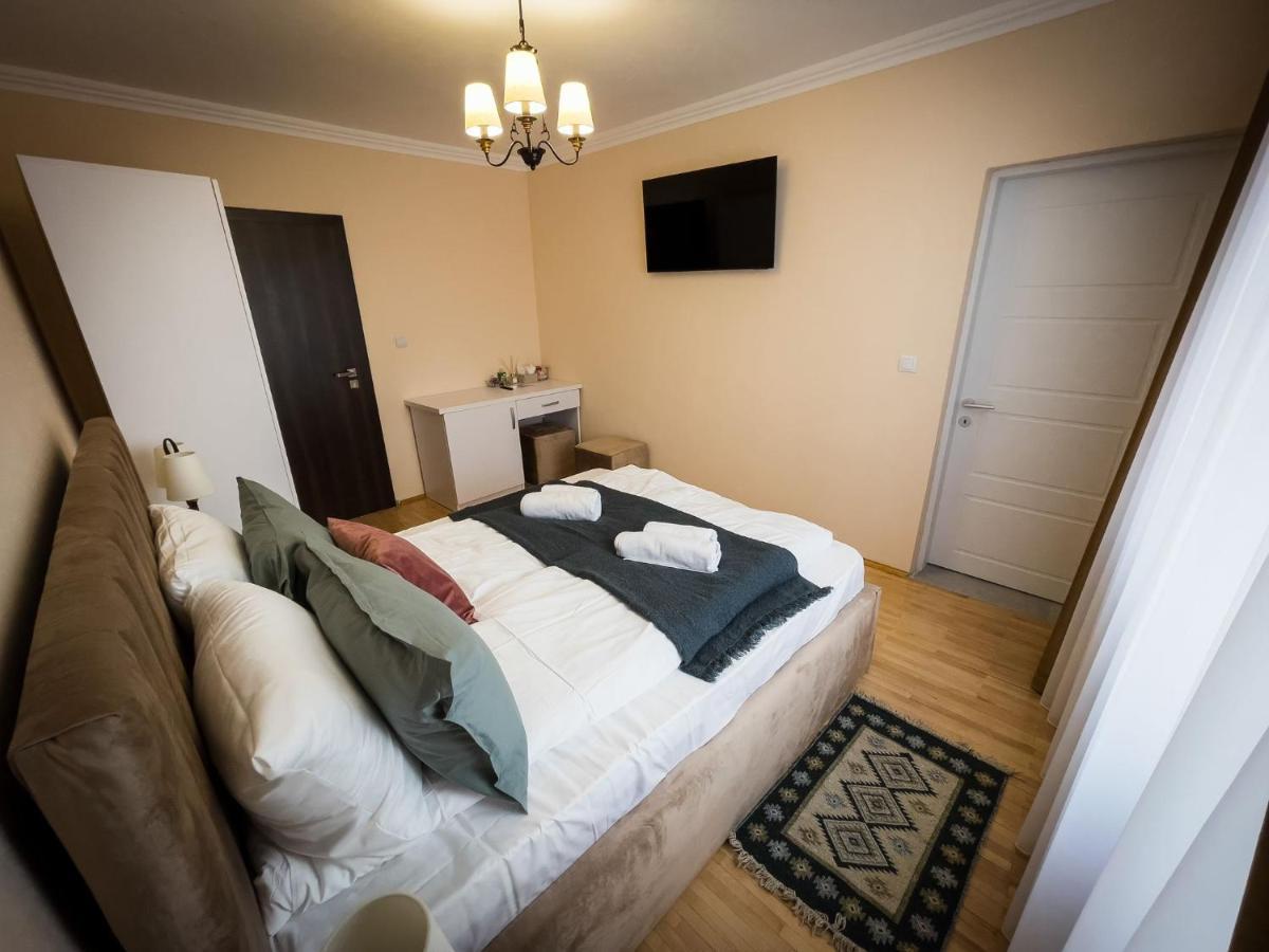 Hotel Casa Blanco Oradea Exteriér fotografie